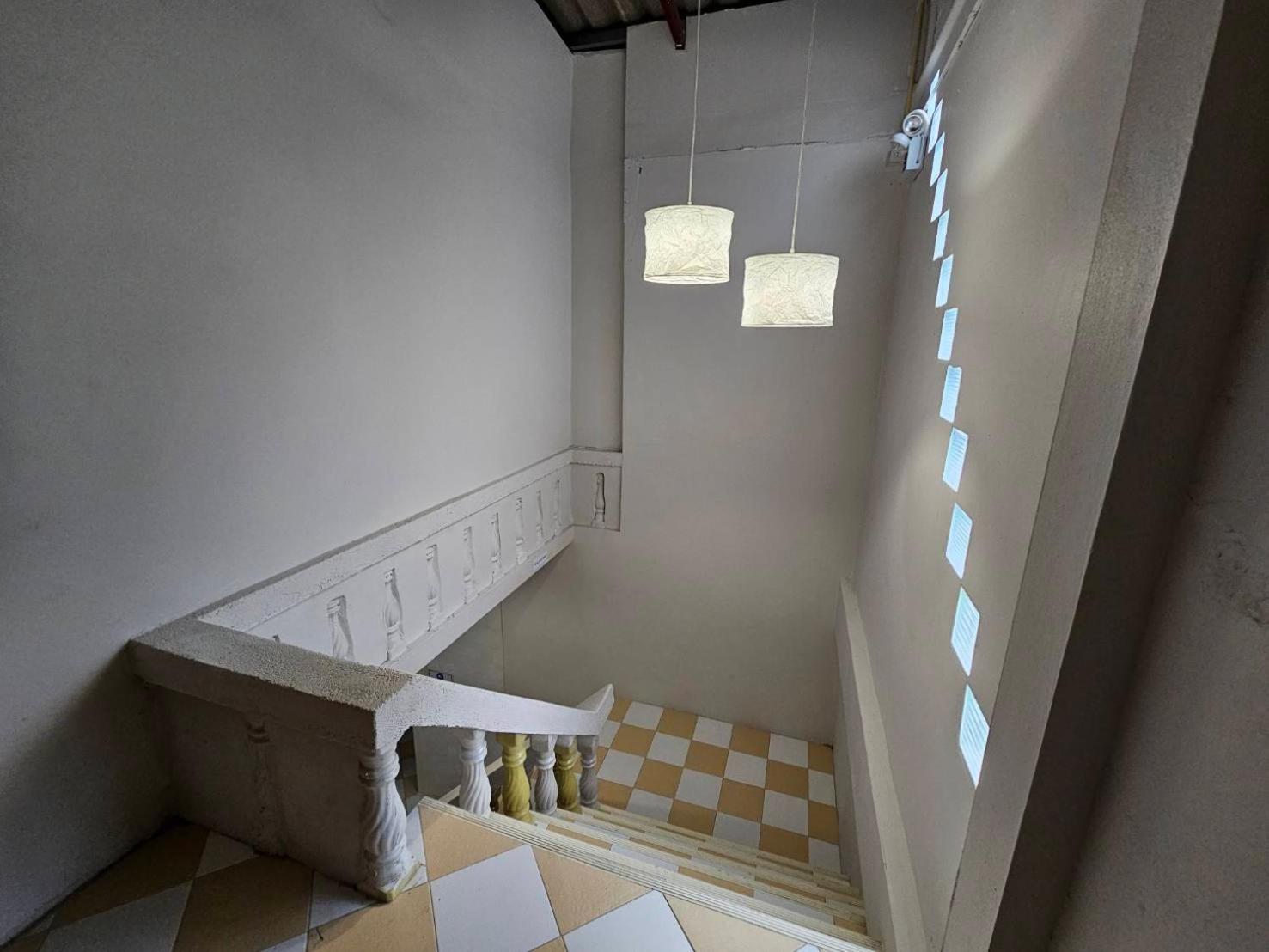 Hao Norn Hostel Thong Sala Luaran gambar