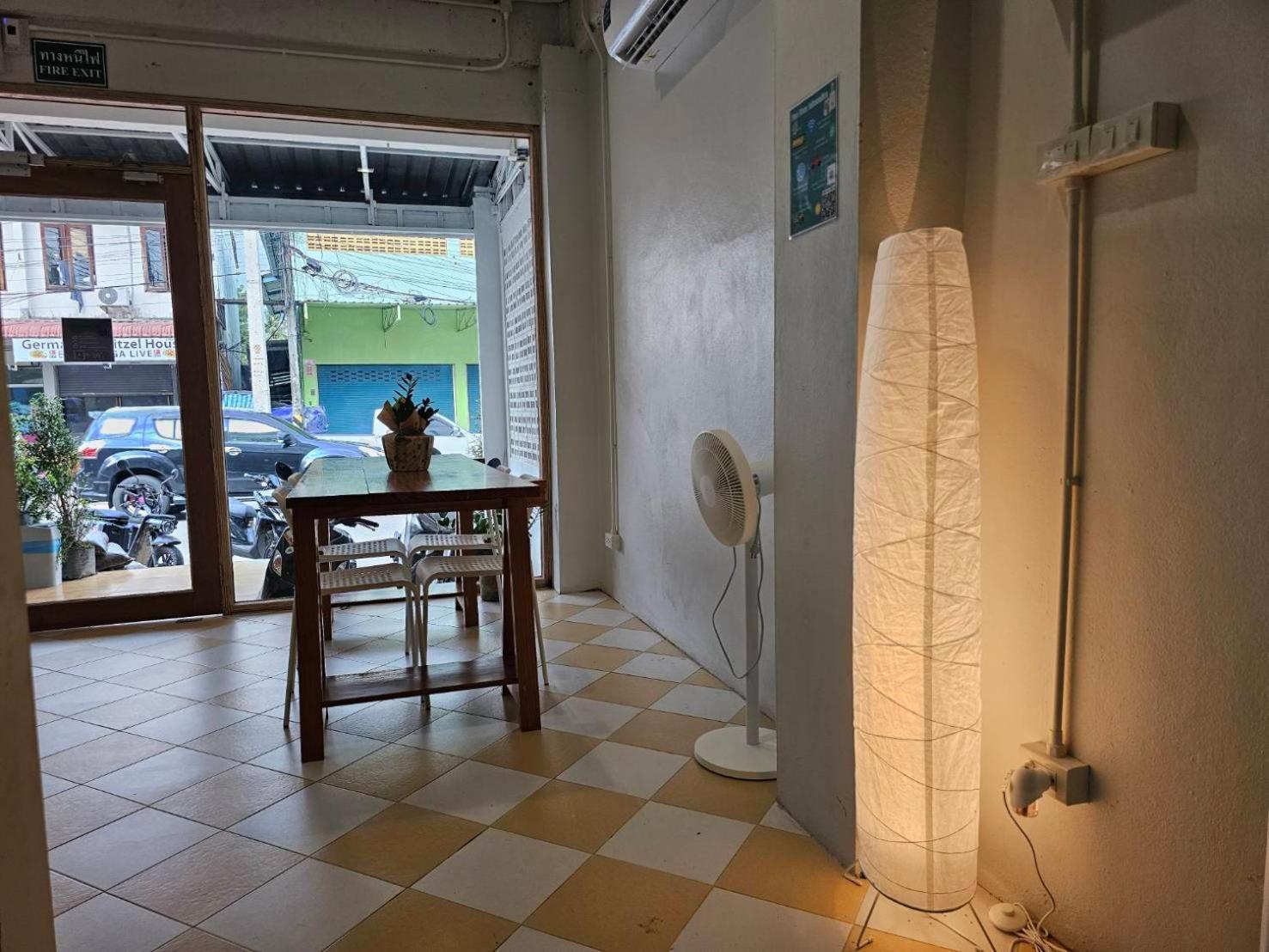 Hao Norn Hostel Thong Sala Luaran gambar